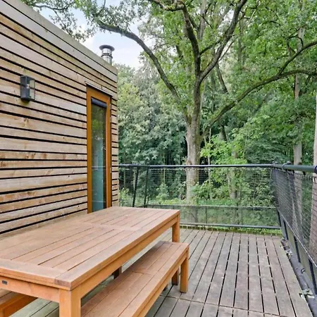 Forest Escape For Four *